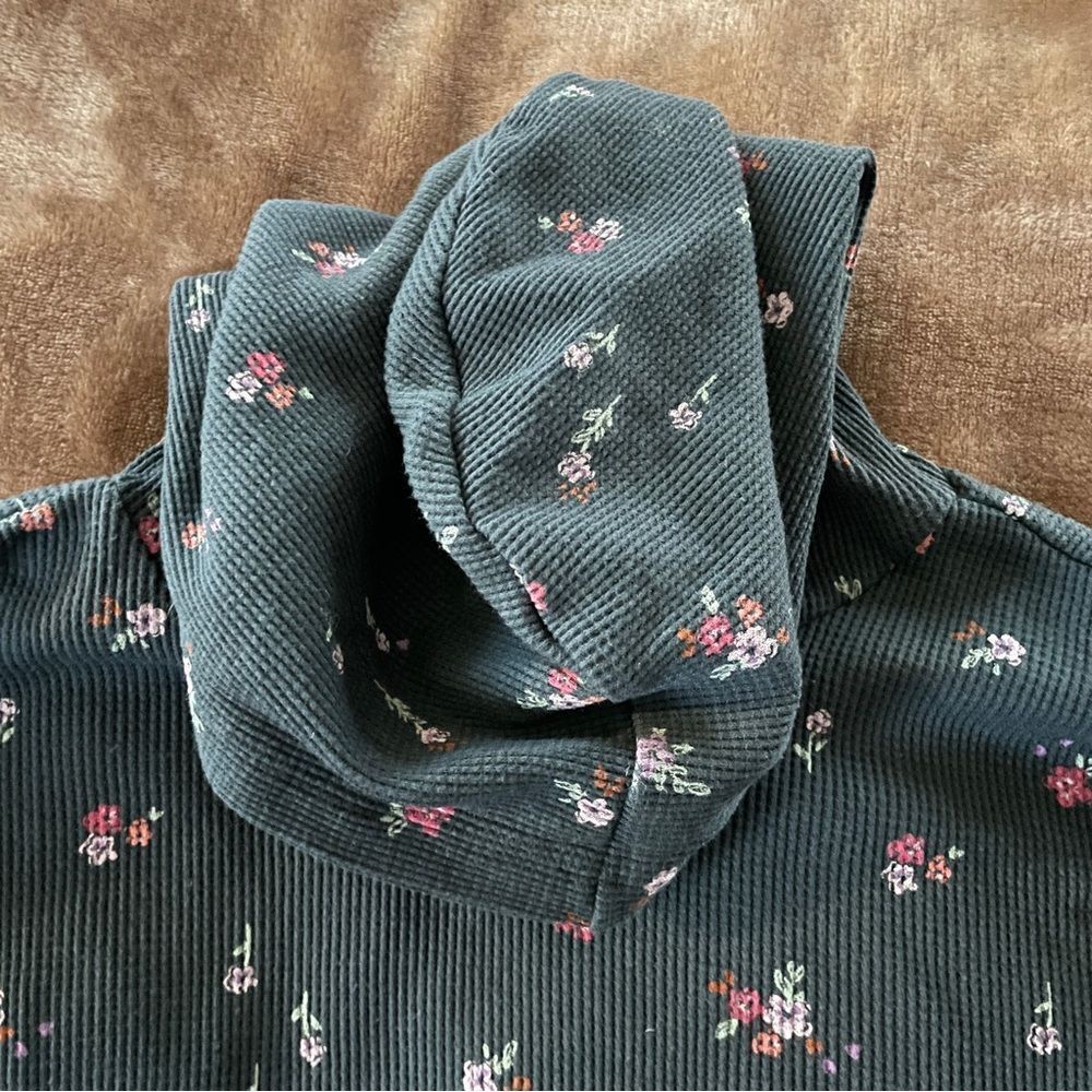 Carter's Girls Dark Blue Waffle Knit Floral Cotton Hoodie Size 7 - Picture 4 of 7